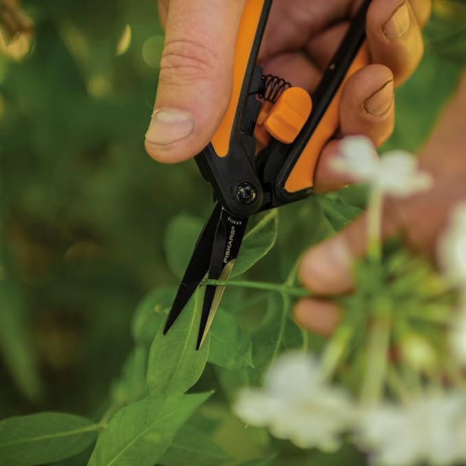 Fiskars 6" Pruning Scissors (2-Pack) for Flowers, Buds, Weeds and Small Plants, Garden Snips with Resin Resistant Nonstick Stainless Steel Blades, Gardening Trimmers with Comfortable Handle-PurrikoPets