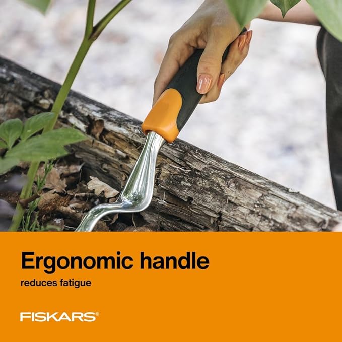 Fiskars Ergo Weeder Tool for Weeding, Heavy Duty Gardening Hand Tool with Ergonomic Handle and Hanging Hole for Storage, Remove Weeds and Roots like Dandelions and Thistles-PurrikoPets