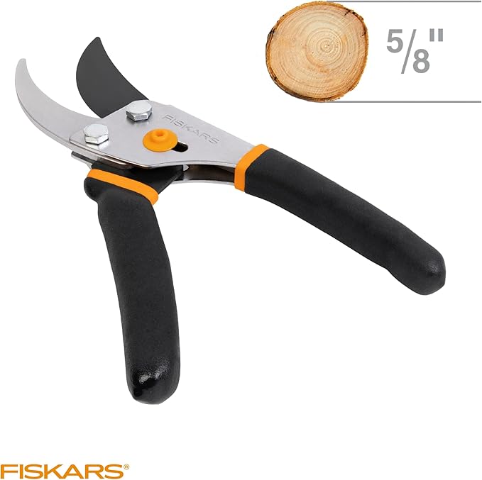 Fiskars Bypass Pruning Shears, 5/8-Inch Cut Capacity Garden Clippers, Gardening Scissors with Sharp, Rust Resistant Steel Blade-PurrikoPets