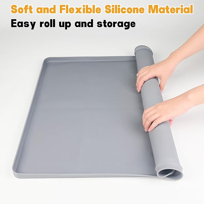 Dog Pee Pad Holder, Puppy Pad Holder Tray for 24'' x 24'' Training Pads, 15pcs Dog Potty Tray Set Include High Edge Silicone Mat & 6 Activated Charcoal Disposable Puppy Pads & 8 Holder Clamps-PurrikoPets