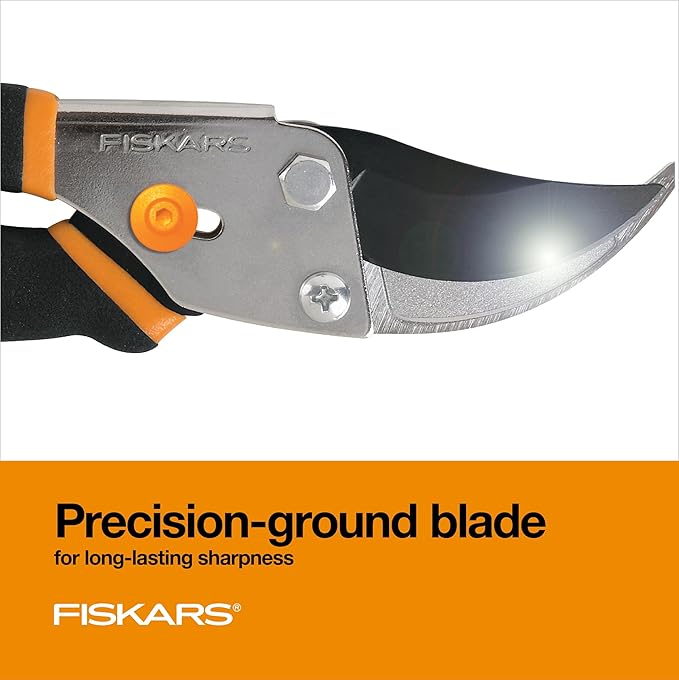 Fiskars Bypass Pruning Shears, 5/8-Inch Cut Capacity Garden Clippers, Gardening Scissors with Sharp, Rust Resistant Steel Blade-PurrikoPets
