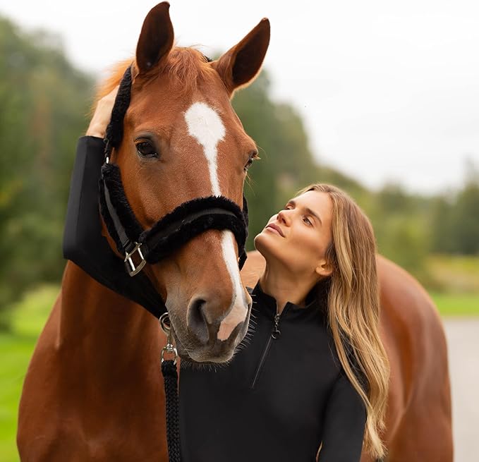 Equinavia Valkyrie Soft Ultra Fleece Padded Adjustable Breakaway Horse Halter - Black/Black - Cob-PurrikoPets