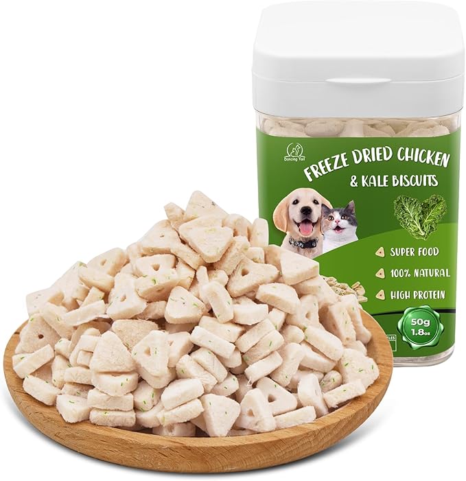 Freeze Dried Chicken & Kale Cube Cat & Dog Treats Biscuits, Dehydrated High Protein Weight Control Traing Treats for Small Dogs Cats 1.8 Ounce-PurrikoPets