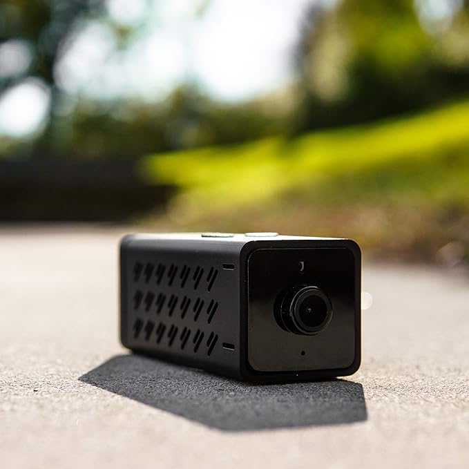 Equine Eye Voyager - Wireless Horse Trailer Camera – Live Video to Your Mobile with Night Vision, Audio - 8 Hours Battery Life - No Cell Signal Needed - Compatible with iPhone & Android Devices-PurrikoPets